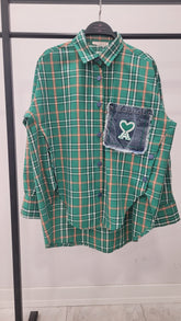 Denim Kalp Yamalı ve Düğme Detaylı Oversize Ekose Gömlek 8599 - Yeşil