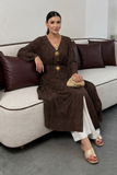 Kadın V Yaka Belden Bağlamalı Gold Detaylı Geniş Kol Jakarlı Desenli Uzun Kimono 9088 - Kahverengi