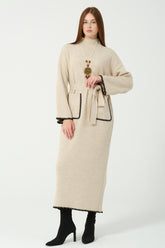 HatunAtila Kolyeli Kemerli Kroşetalı Triko Elbise 5106 Taş