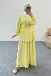 Büzgülü Balon Kollu Kemer Detaylı Bluz ve Geniş Paça Pantolonlu İkili Takım 8882 - Sarı