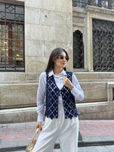 HatunAtila Çiçek Desenli Akrilik Süzene Yelek 5196 - Lacivert