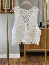 HatunAtila Çiçek Desenli Akrilik Süzine Yelek - Ekru