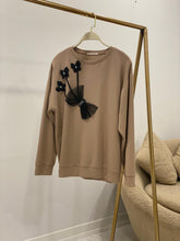 HatunAtila Siyah Kelebek Aksesuarlı Modal Kumaş Sweat