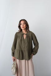 Bohem Tarzı Bağlama Detaylı Volanlı Uzun Kollu Bluz - Haki