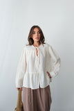 Bohem Tarzı Bağlama Detaylı Volanlı Uzun Kollu Bluz - Ekru