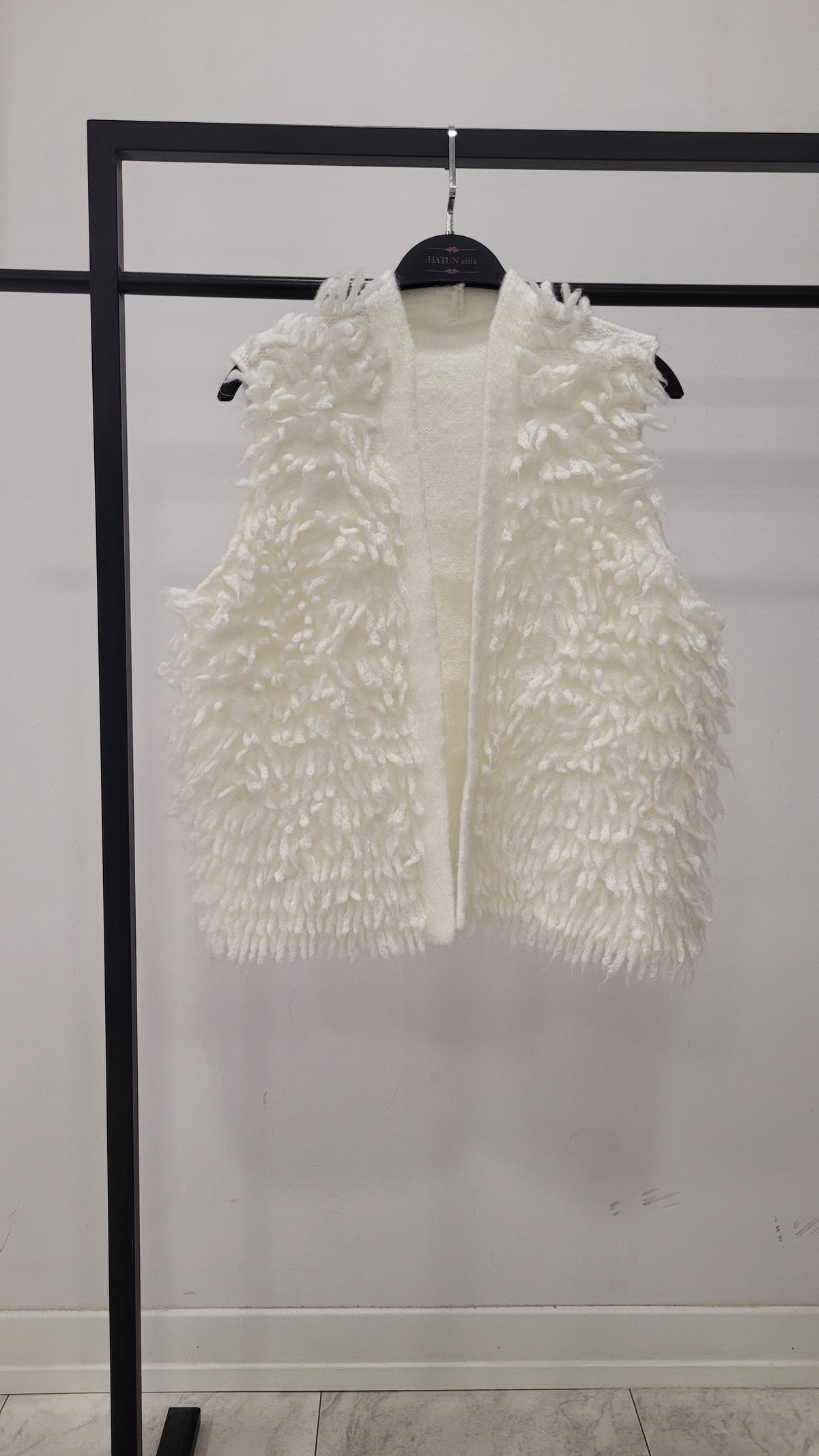 Pelüş Tüylü Örgü Yelek 2557 - Ekru