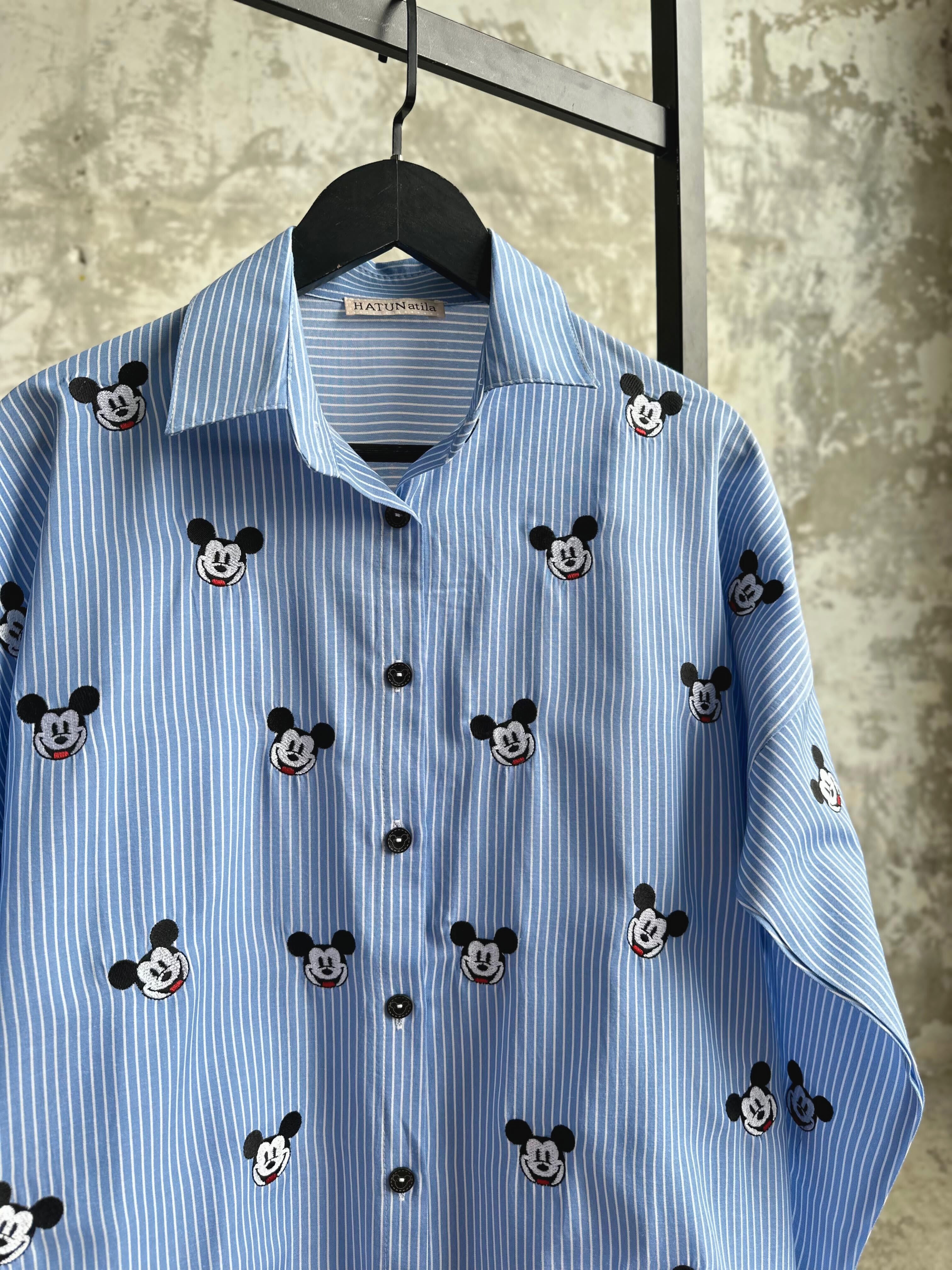 HatunAtila Mickey Mouse Figürlü Oversize Gömlek 5161 Mavi