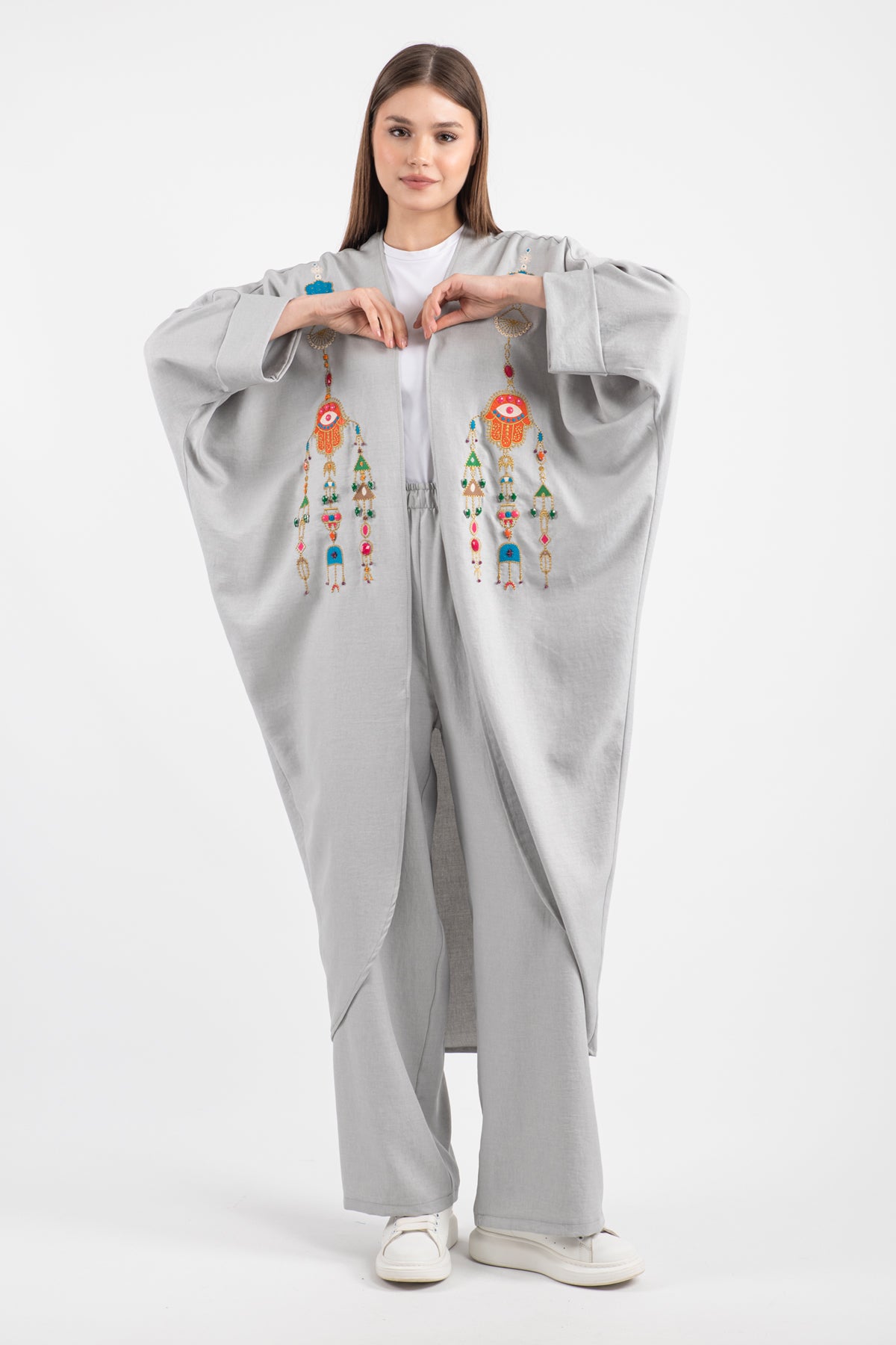 Hatun Atila Kadın Oversize El İşlemeli Etnik Taş Ve Pul Nakışlı Kimono Takım Gri - 5150