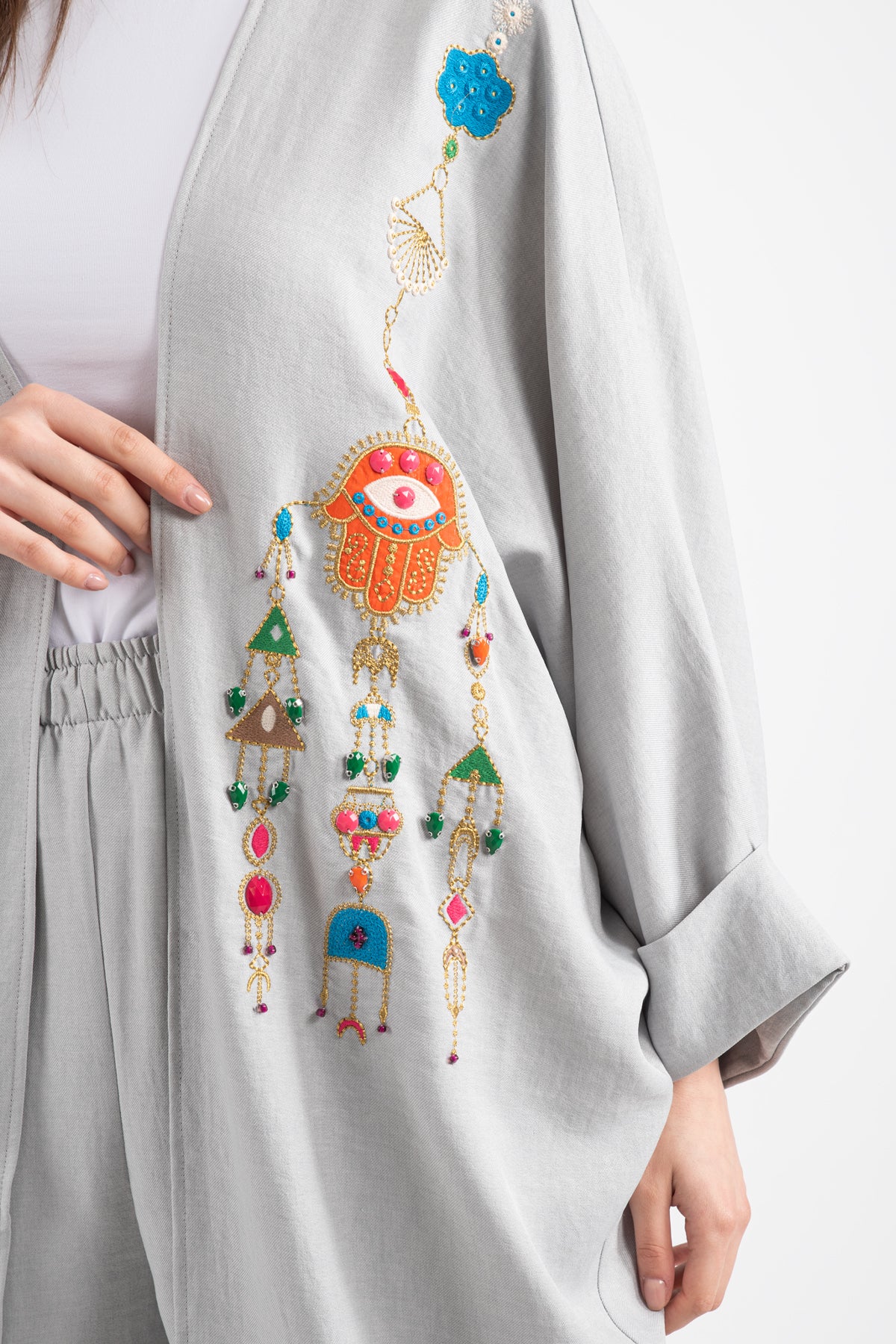 Hatun Atila Kadın Oversize El İşlemeli Etnik Taş Ve Pul Nakışlı Kimono Takım Gri - 5150