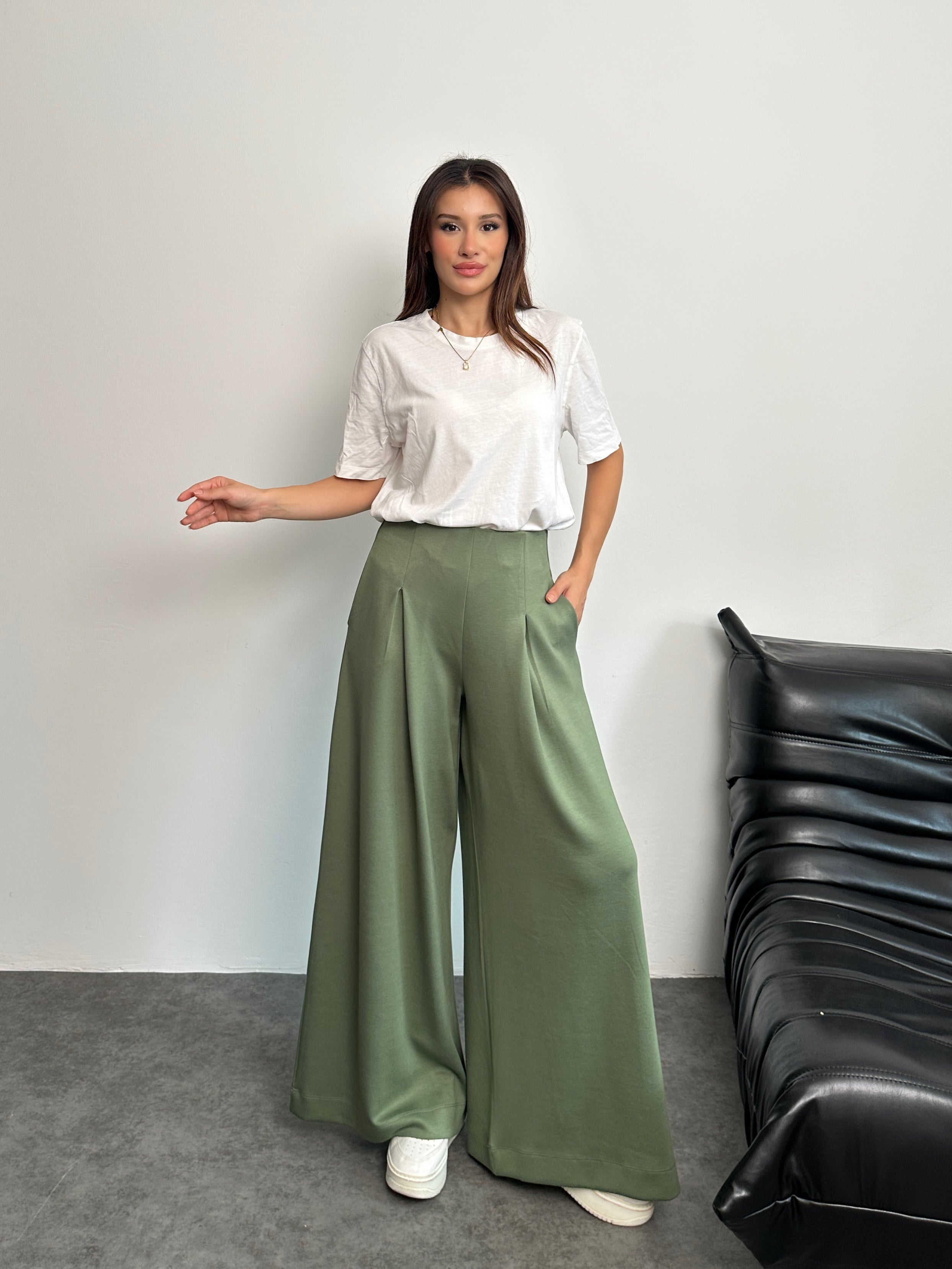 Yüksek Bel Pile Detaylı Geniş Paça Oysho Pantolon 8909 - Yeşil