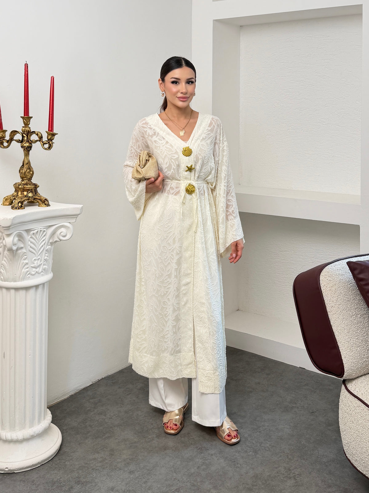 Kadın V Yaka Belden Bağlamalı Gold Detaylı Geniş Kol Jakarlı Desenli Uzun Kimono 9088 - Ekru