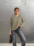 Çizgili Oversize Bisiklet Yaka Sweatshirt 27210 - Bej