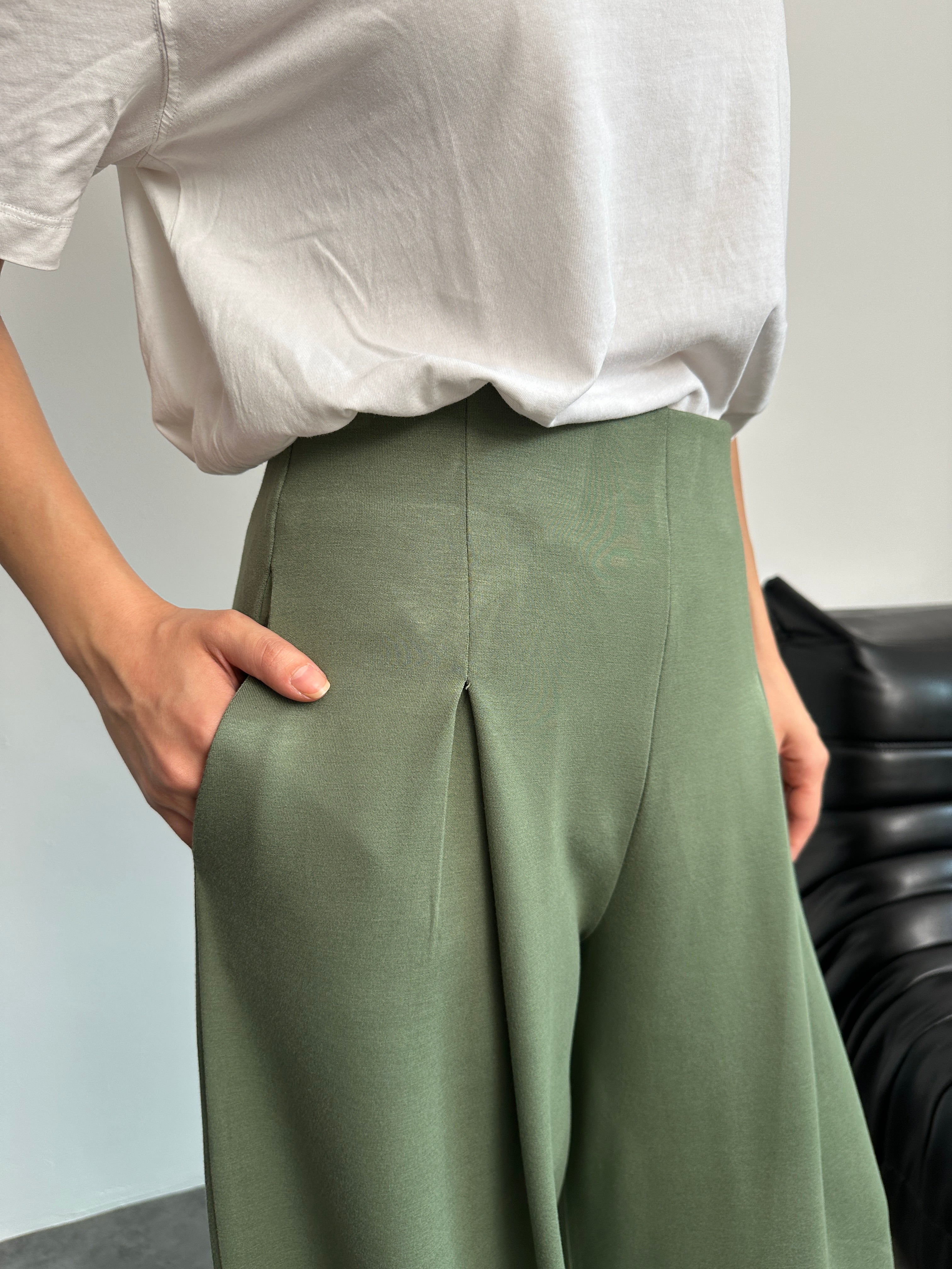 Yüksek Bel Pile Detaylı Geniş Paça Oysho Pantolon 8909 - Yeşil