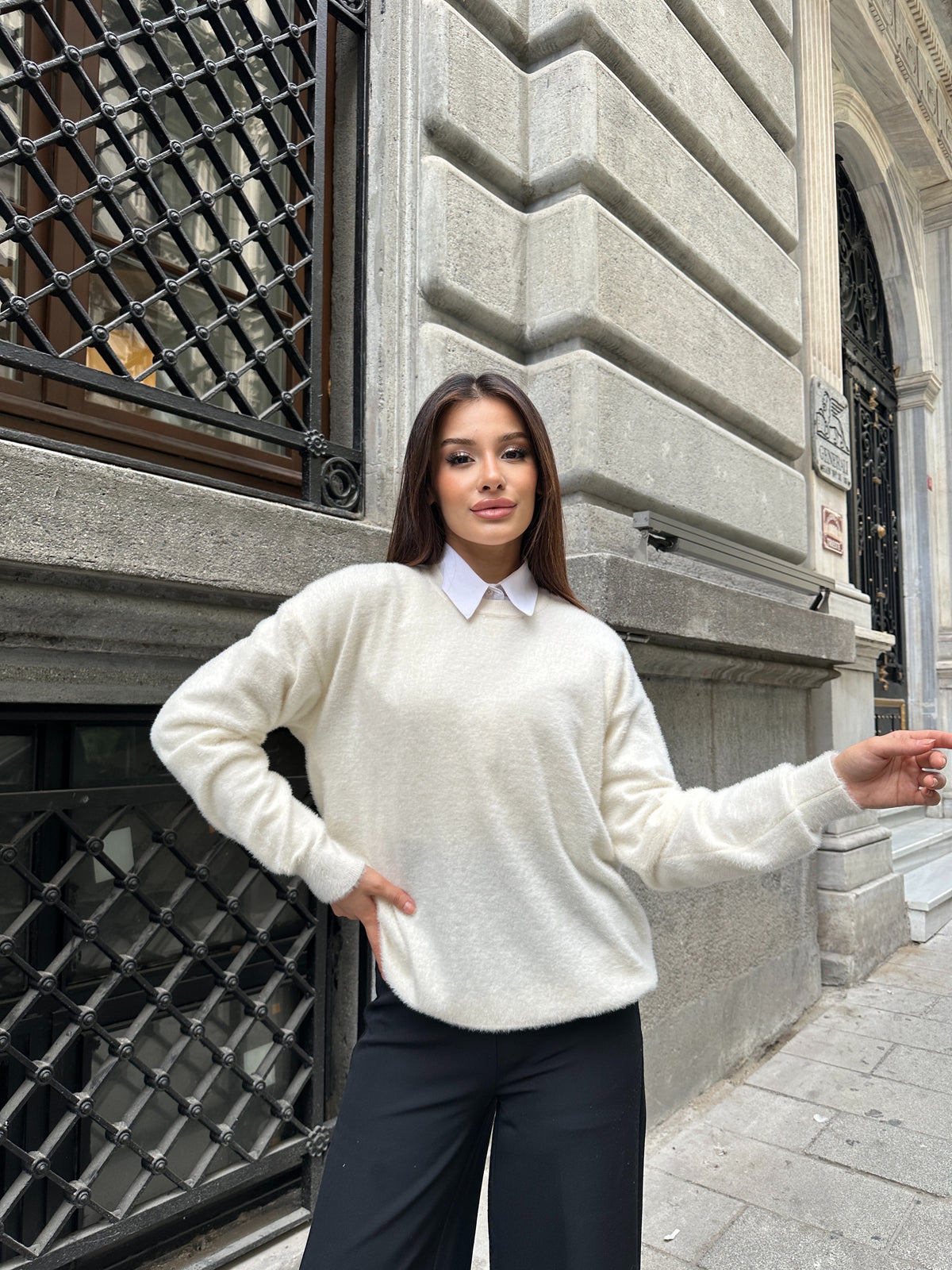 Oversize Yumuşak Dokulu Sakallı Triko Kazak 2616 - Beyaz