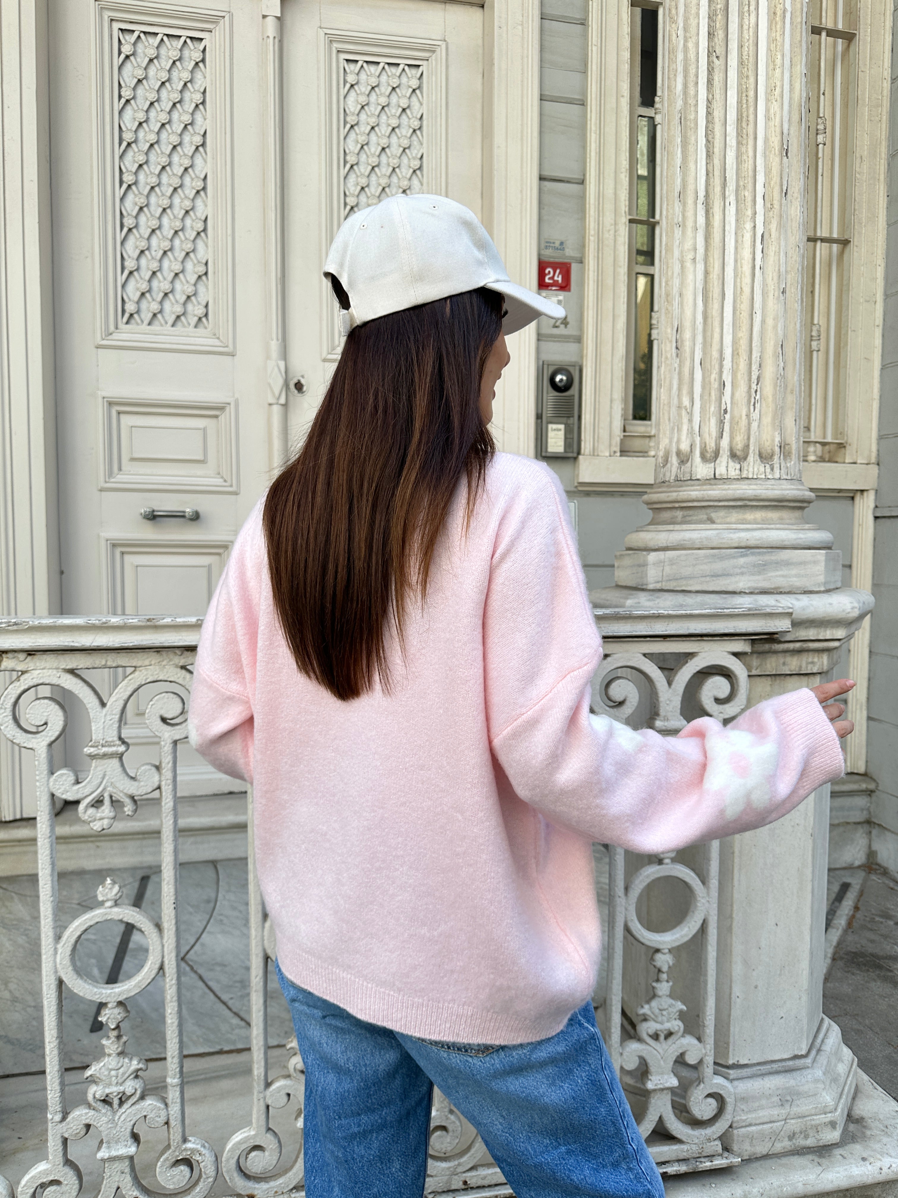 Papatya Desenli Oversize Yumuşak Dokulu Şardonlu Triko Kazak 1150 - Pembe