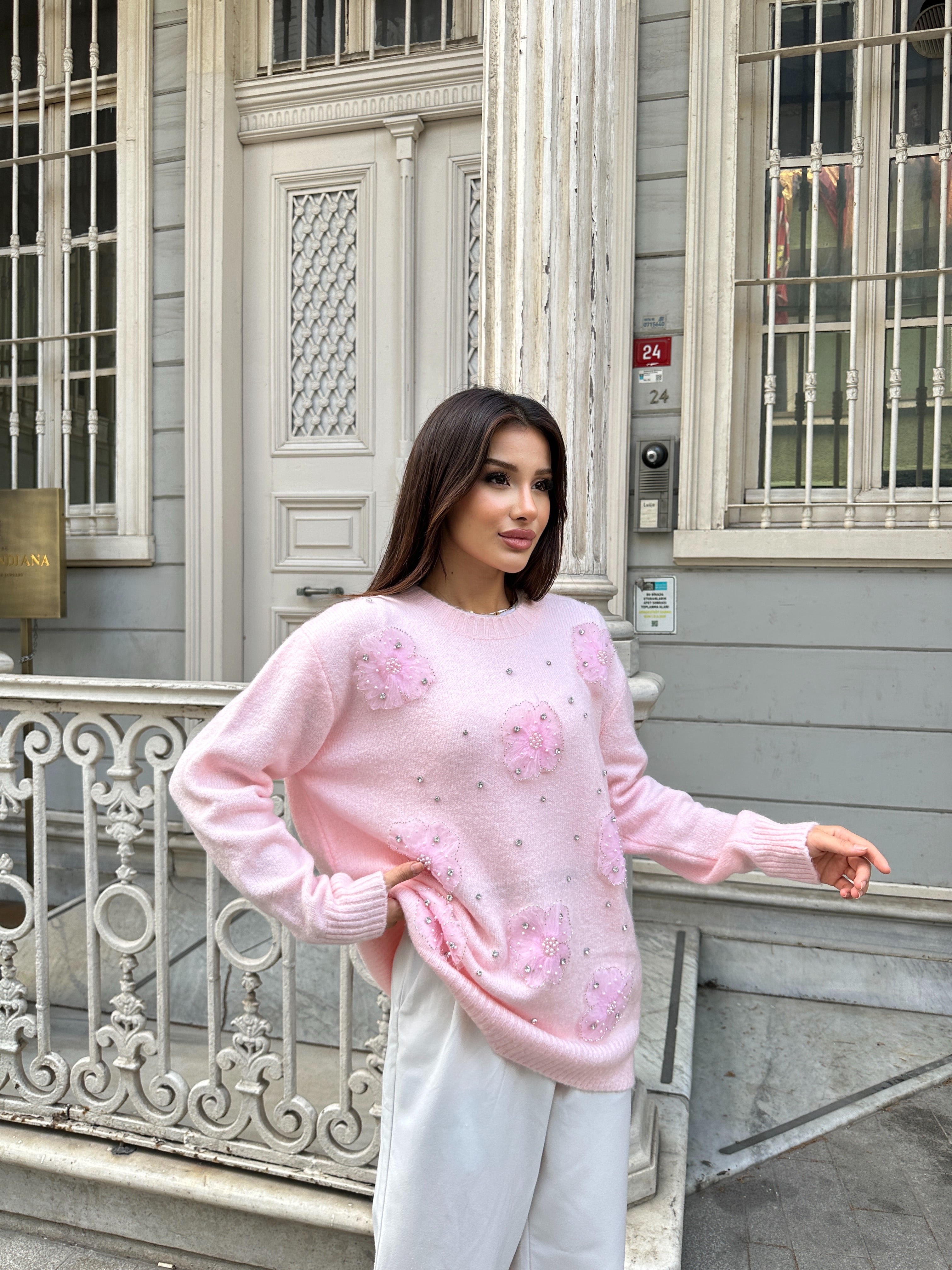 İnci Detaylı Organze Çiçek Yumuşak Dokulu Triko Kazak 2628 - Pembe