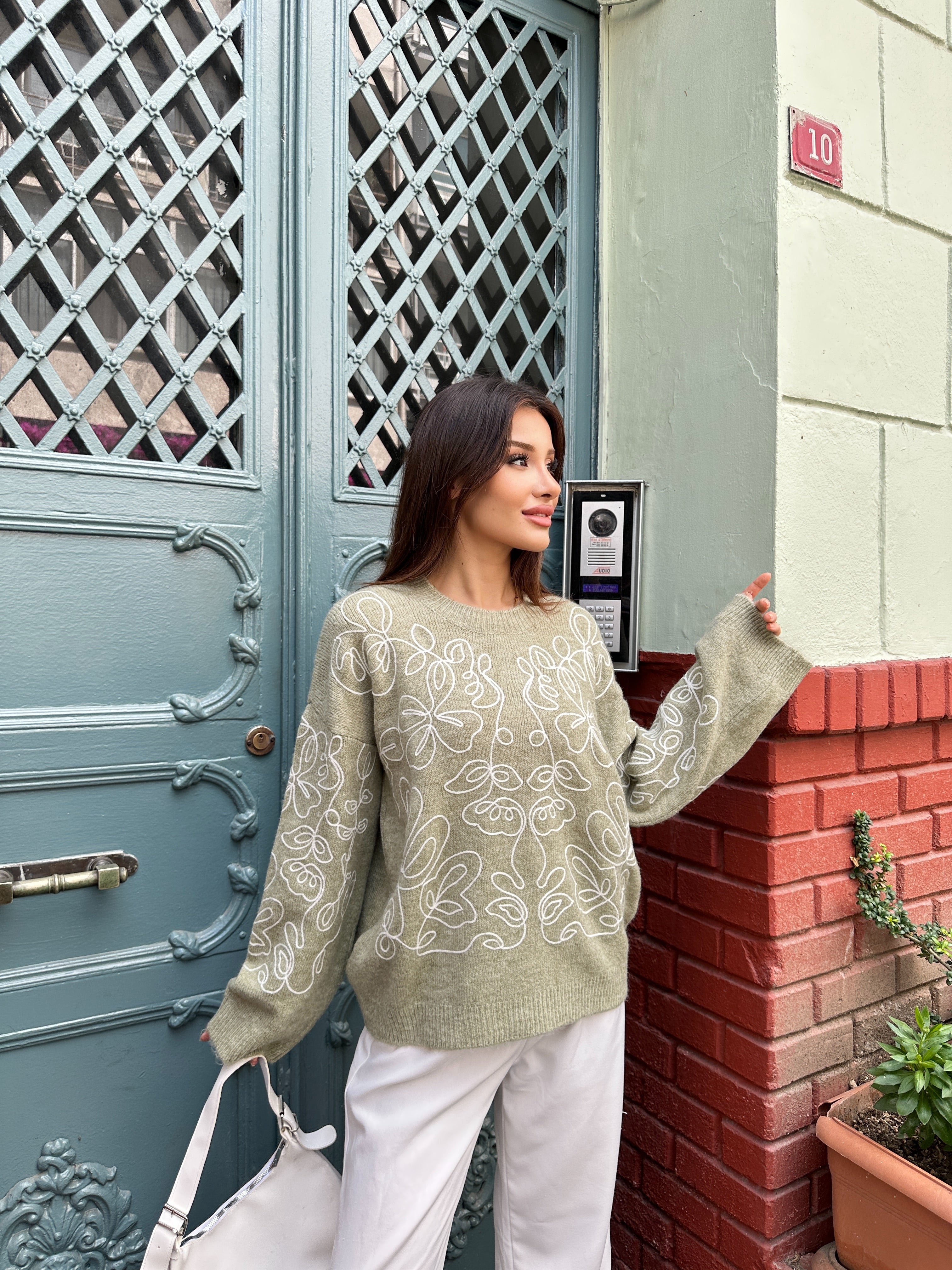 Nakışlı Oversize Yumuşak Dokulu Şardonlu Triko Kazak 2626 - Yeşil