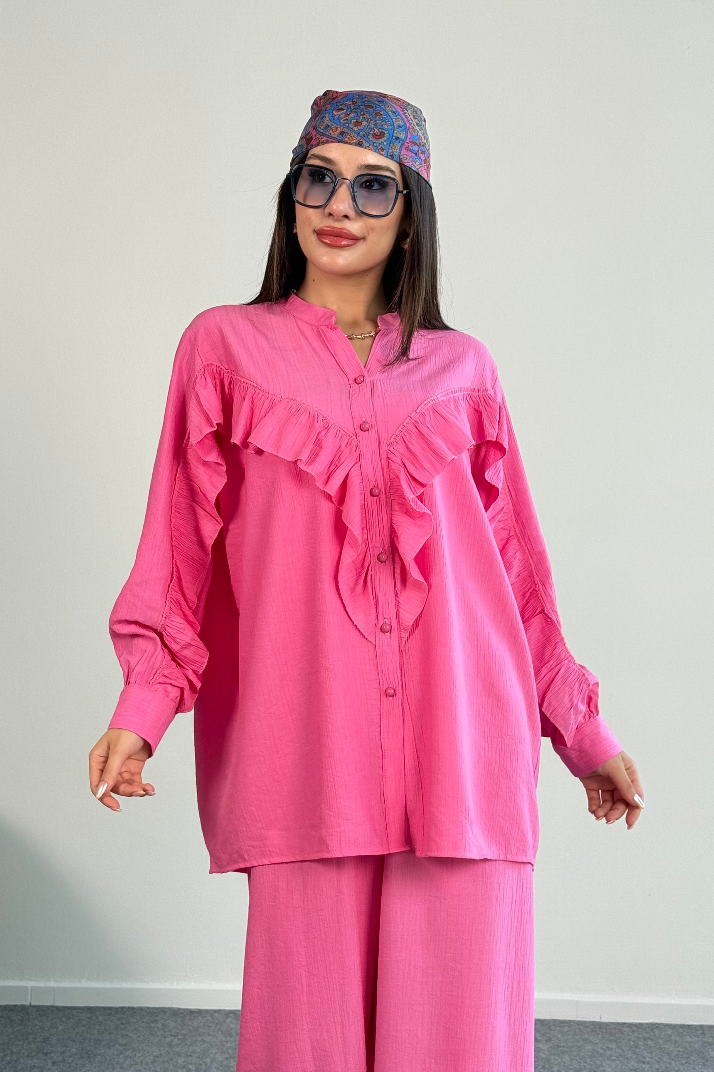 Fırfır Detaylı Uzun Kollu Gömlek ve Geniş Paça Pantolon İkili Takım 8021 - Pembe