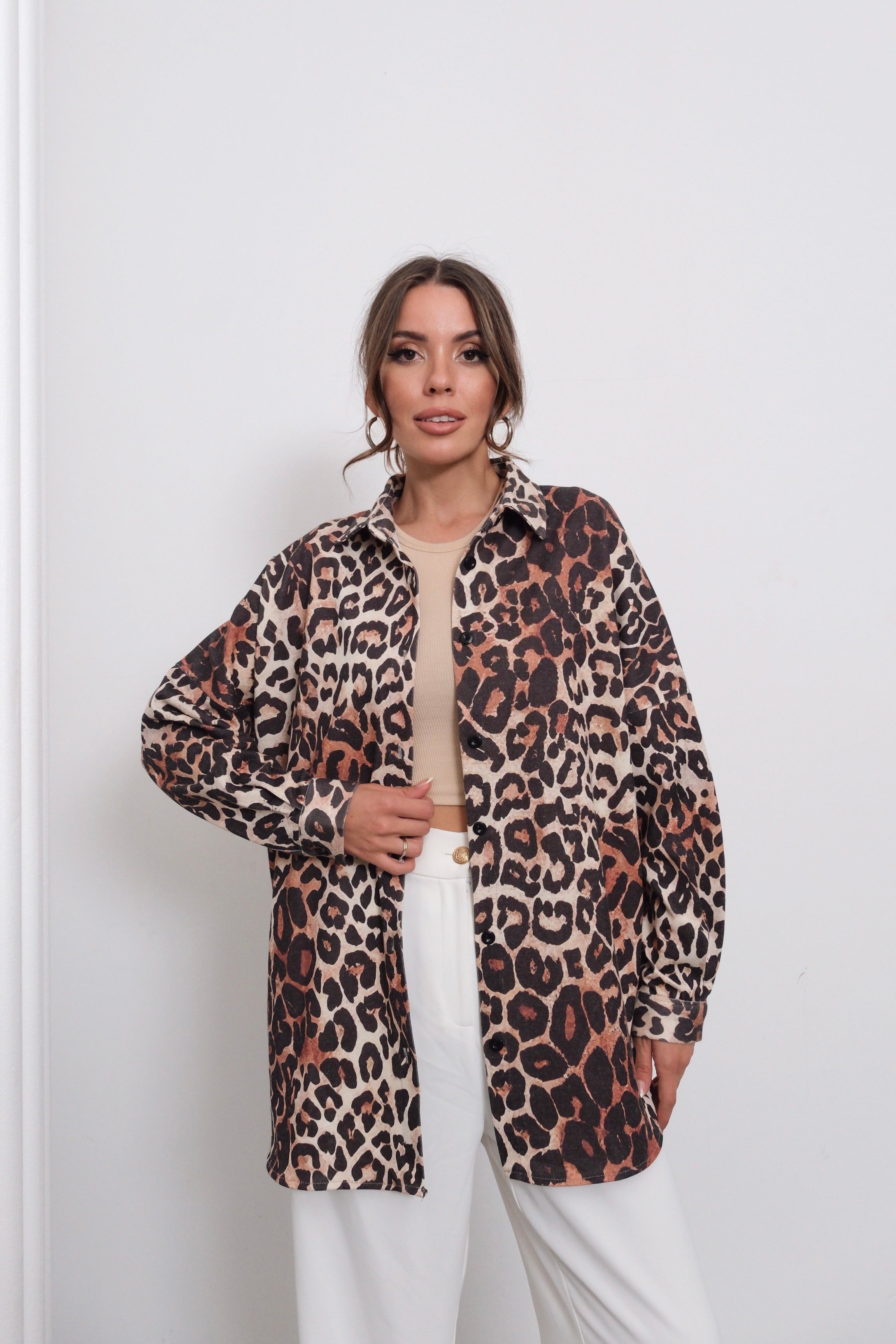 Dijital Baskılı Leopar Desenli Oversize Gömlek