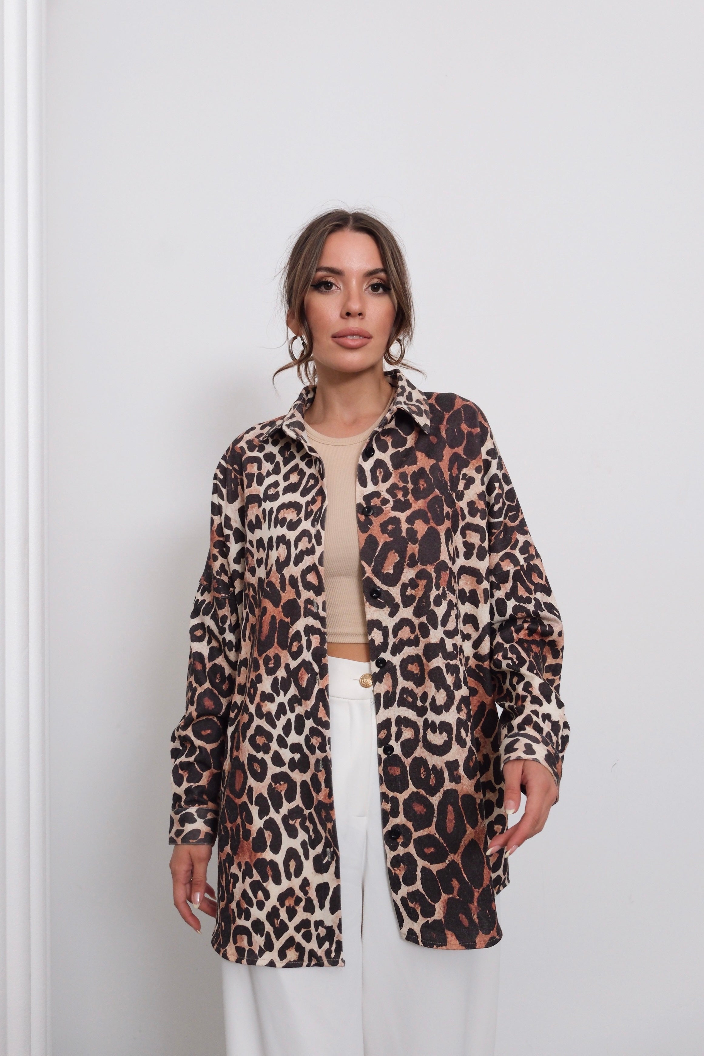 Dijital Baskılı Leopar Desenli Oversize Gömlek