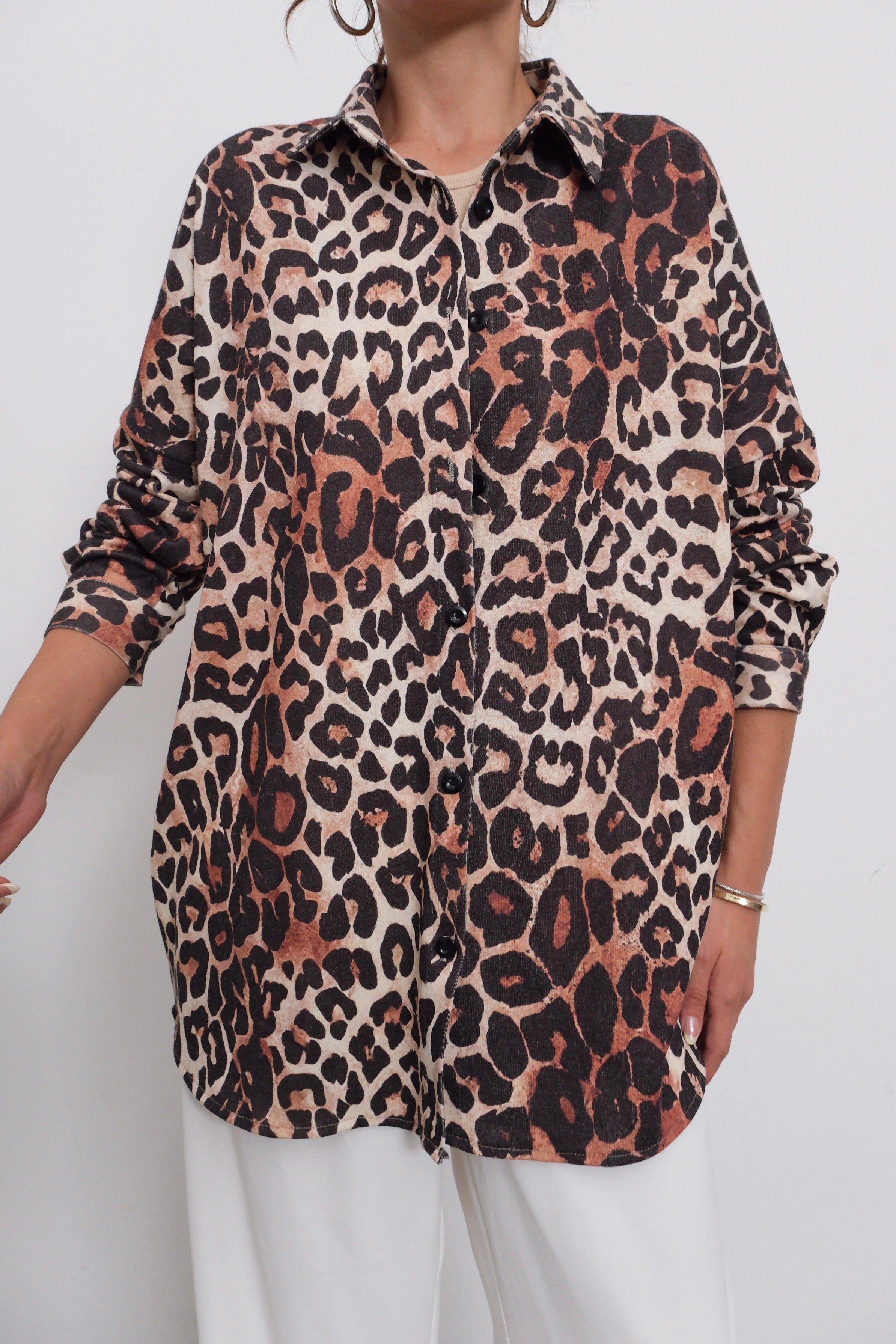Dijital Baskılı Leopar Desenli Oversize Gömlek